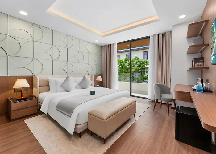 Costamigo Phan Thiet, Bw Premier Collection Khách sạn 5*