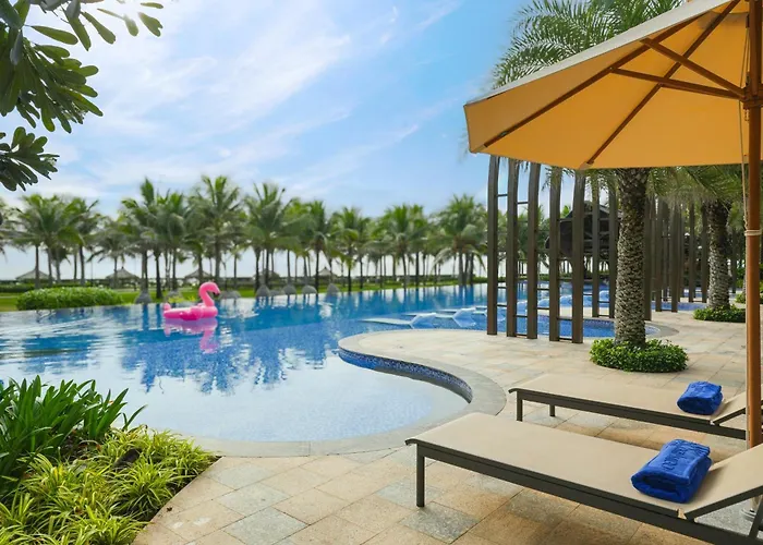 Costamigo Phan Thiet, Bw Premier Collection Khách sạn